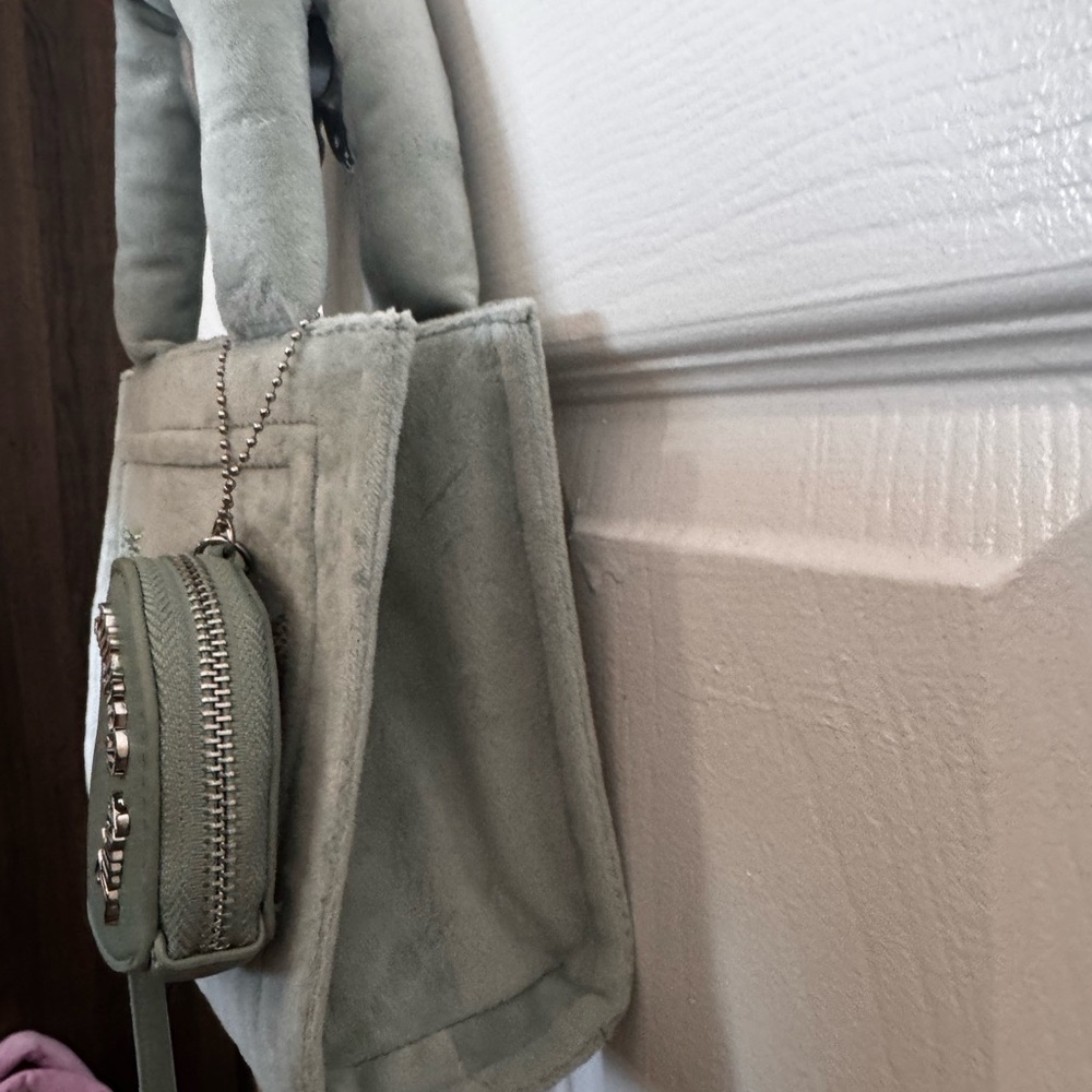 Juicy Couture Olive Mini Bag with Heart Pouch - Picture 2 of 5